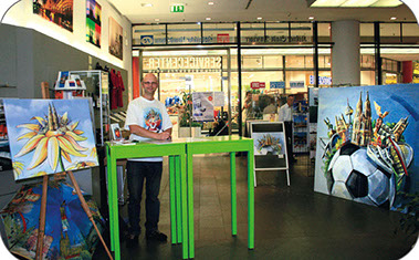 Signierstunde in der Geschäftsstelle von Frank Engel