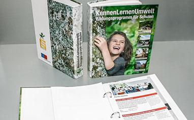 DIN A5 Ordner für KLU Bildungsprogramm für Schulen ©art-engel.de